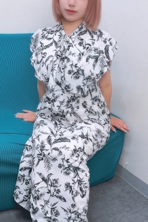 ななは